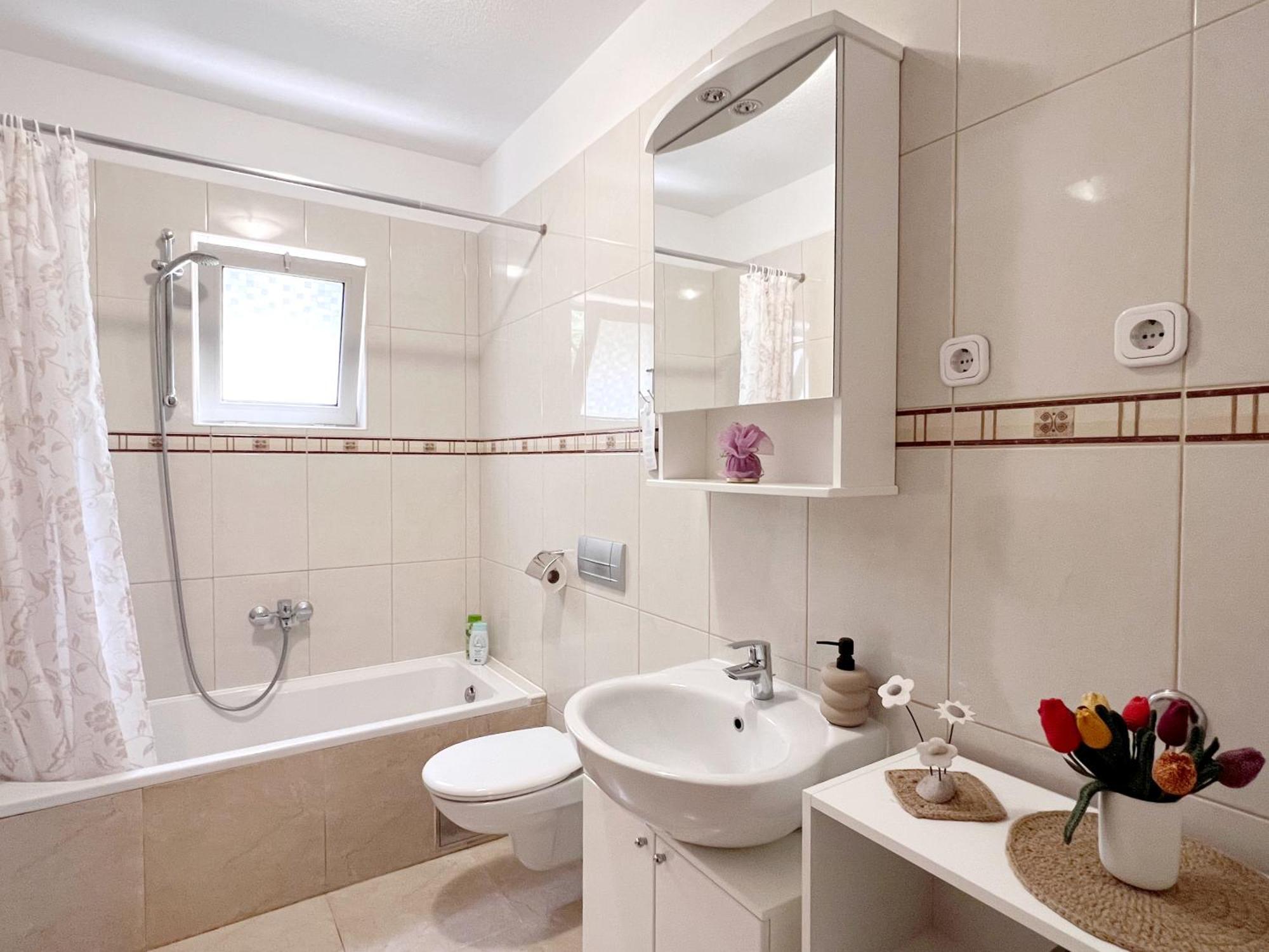 Room Tai - Spacious And Comfy With Private Terrace هفار المظهر الخارجي الصورة